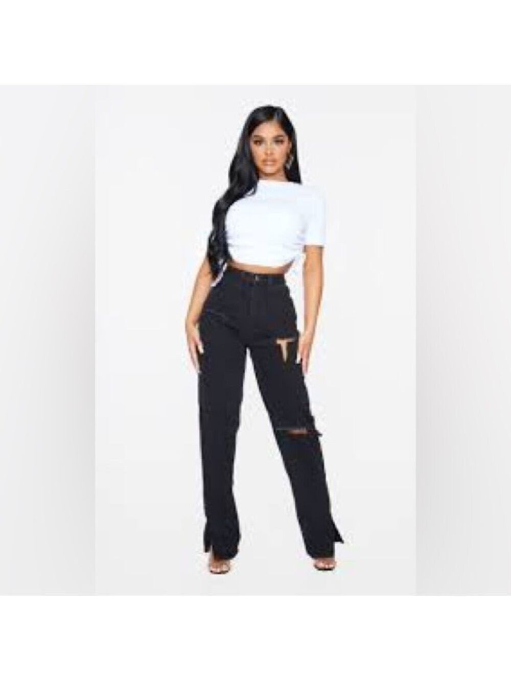 PRETTYLITTLETHING Petite Ripped Split Hem Jeans